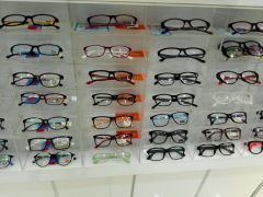 石家庄新华眼镜(中山路店) 配镜指南与店铺详情